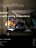 La nuit porte la lumière 