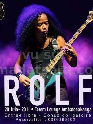 Rolf showcase Totem Lounge Ambatonakanga