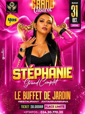 Stéphanie en Showcase Buffet du Jardin Antaninarenina