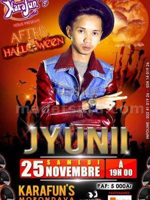 jyuni en show case Karafun's Karaoke after halloween