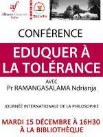 Conférence Eduquer à la Tolérance avec Pr Ramangasalama Ndrianja à la Bibiothèque de l'Alliance Française de Tuléar
