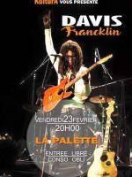 Davis en show case La Palette Antsirabe