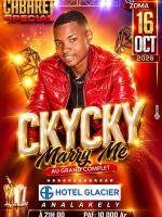 Ckycky en showcase Le Glacier Analakely