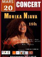 Monika Njava en concert au Vakok'Arts Toliara