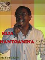 Rija Ramanantoanina en cabaret au Piment Café avec Eric Rakotoar, Nali Rabarison, Radanz, Datita Rabeson et samy Andriamanoro