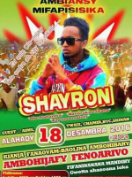 Shayron‍ - ambiansy mifampisisika - Terrain de foot Ambohibary