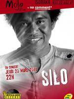 Silo en concert au Mojo Bar Isoraka