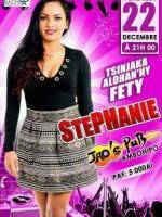 Stéphanie tsinjaka alohan'ny fety JAO'S PUB
