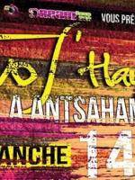 Tovo J'Hay en concert à Antsahamanitra