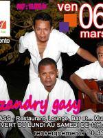 Zandry gasy en concert au Trass