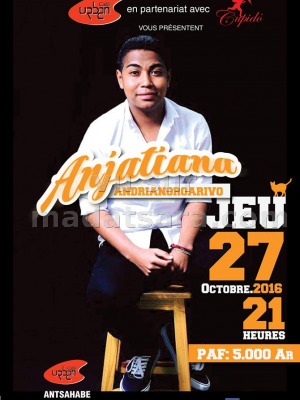 Anjatiana‍ Andrianoroarivo en concert Urban Café Antsahabe‍