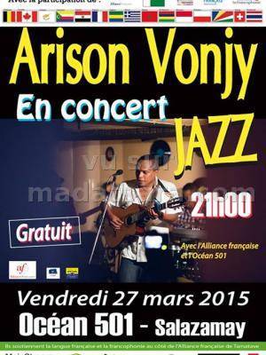 Arison Vonjy en concert à l'Océan 501 Salazamay