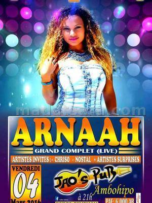 Arnaah grad complet avec Chriso, Nostal et d'autres artistes surprises a Jao's Pub