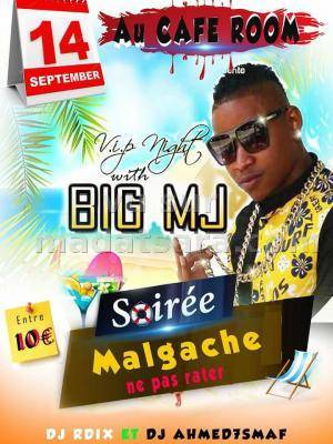 Big MJ en show case Café Room Combani Mayotte
