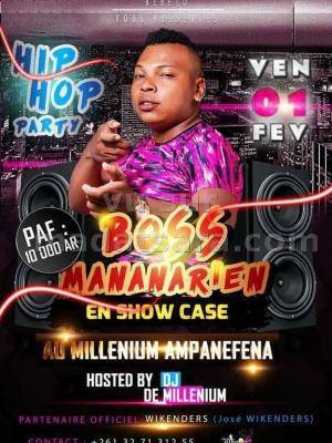 Boss Mananarien en show case Millenium Discothèque Ampanefena
