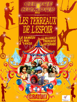 Cirque humour avec les terreaux de l'espoir à l'Alliance Française d'Antsirabe