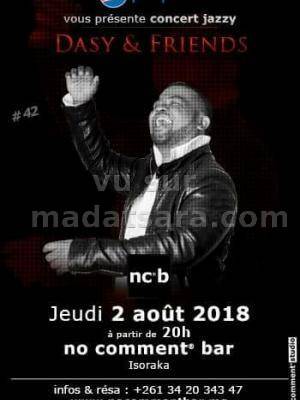 Dasy & friends No Comment Bar Isoraka