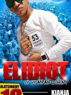 Elidiot ambiansy magnaniyôh Terrain de Foot Antsapanana