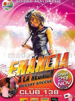 Enancia en concert à la Réunion au Club 138