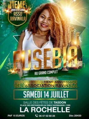 Eusebia au grand complet Salle Des Fetes Tasdon