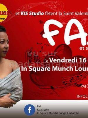 Fali et ses musiciens In Square Ambatobe