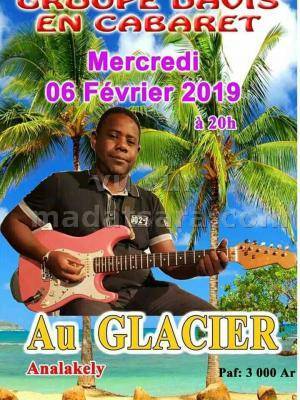 Groupe Davis en cabaret Le Glacier Analakely