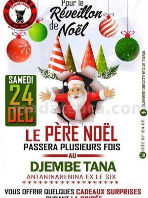 Le père Noël passera plusieurs fois - Djembe Antaninarenina