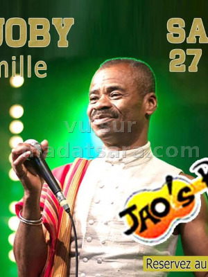 Jaojoby et famille au Jao's Pub