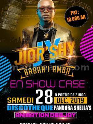 Jior Shy en show case Pandora Shella's