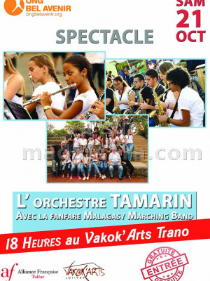 L'orchestre Tamarin avec la fanfare Malagasy Marching Band - spectacle au Vakok'Arts Trano Toliary‍