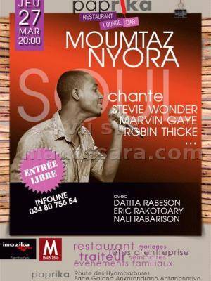 Moumtaz Nyora chante Stevie Wonder, Marvin Gaye, Robin Thicke au Paprika