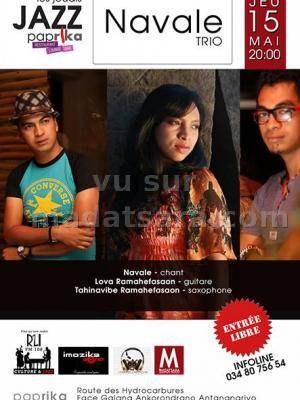 Navale : Chant
Lova Ramahefason : Guitare
Tahinavibe Ramahefason : Saxophone
