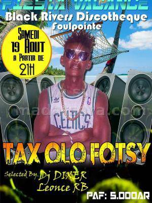 Ngiah Tax Olo Fotsy en show case Black Rivers Foulpointe Madagasikara