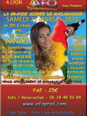 Nina's au grand complet en concert à la maison de la boulangerie à Lyon