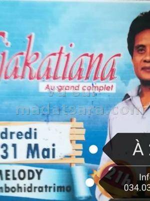 Njakatiana au grand complet SK Melody Mandriambero