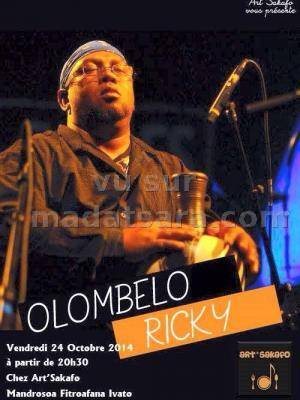 Olombelo Ricky en concert chez Art'Sakafo Mandrosoa Fitroafana Ivato