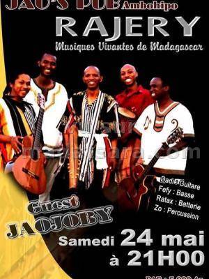 Rajery en concert au Jao's Pub Ambohipo