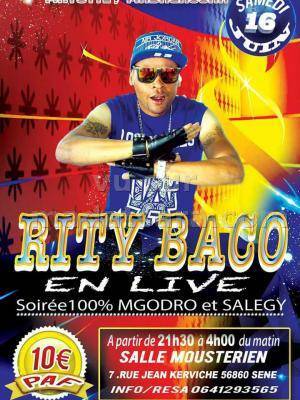 Rity Baco en show live Salle Mousterien