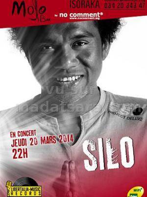Silo en concert au Mojo Bar Isoraka