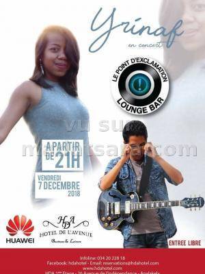 Yrinaf Boutska en concert Le Point d'Exclamation