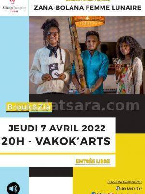 Zana-Bolana Femme Lumiere Vakok'Arts Trano Toliary